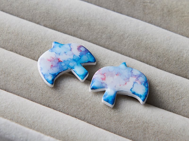 [SuGround. Twilight] hand-painted illustration earrings - flying bird sky series (blue) - Earrings & Clip-ons - Other Materials Blue