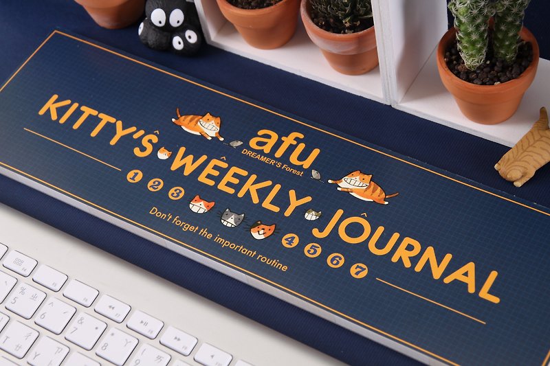 afu Illustrator Weekly Diary-Weekly Diary of Cat's Life / Yuppie Blue - Notebooks & Journals - Paper Blue