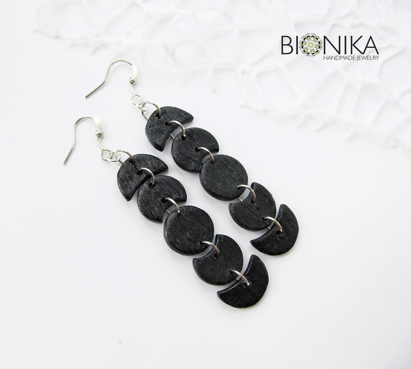 Moon phases earrings Crescent moon earrings Lunar earrings Pagan moon earrings - 耳環/耳夾 - 黏土 黑色