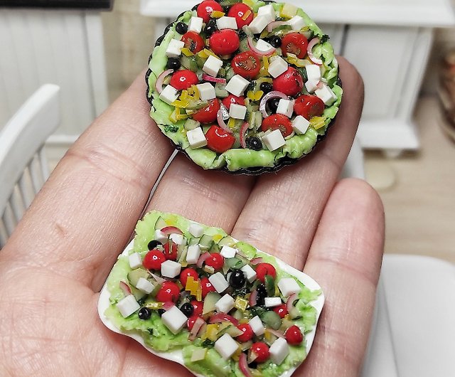 1:12 Scale  Plate of Salad 