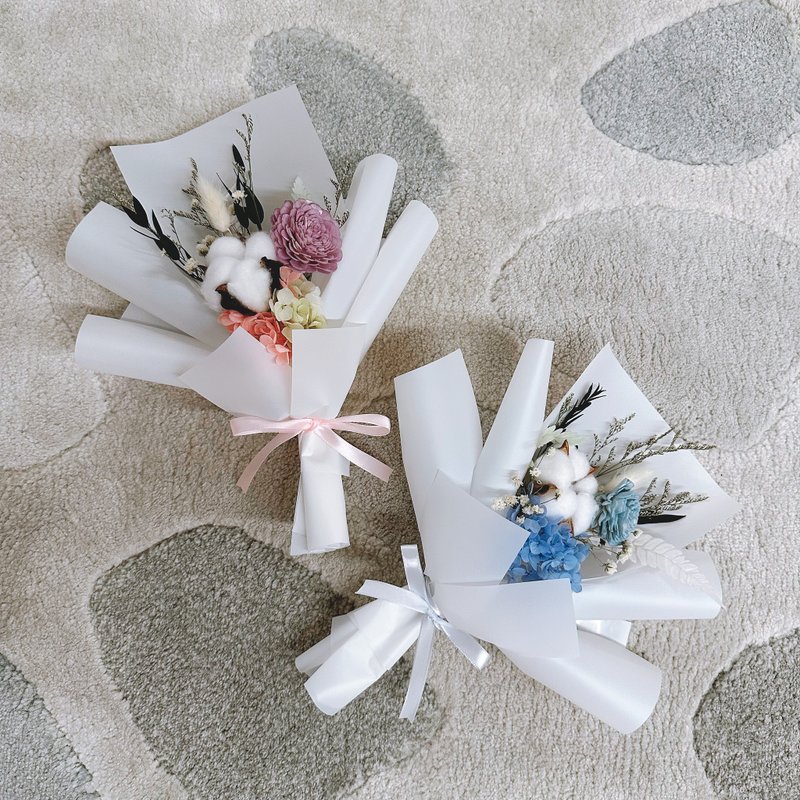 Cotton bouquet (small). Valentine's Day bouquet. Birthday bouquet. Proposal bouquet. graduation bouquet - ช่อดอกไม้แห้ง - พืช/ดอกไม้ 