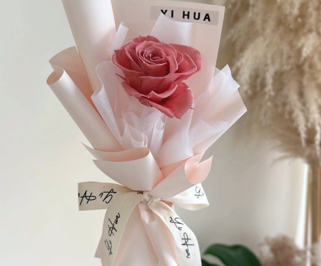 Single Eternal Rose Bouquet - Shop yihua-florist Items for Display - Pinkoi