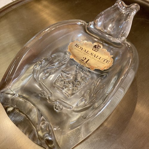 Flat Wine Bottle Art 瓶瓶禮 皇家禮炮21年 王者之鑽紀念收藏款酒瓶盤 盛盤