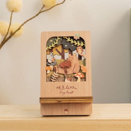 遊木時光 woodtime 【微風景手機架-愜意森林】臺灣紀念品 / 名片座 / 辦公小物