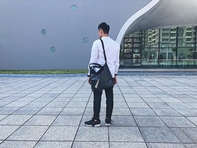 Color D Classic Big Tote Bag Shoulder Carry Business Student City - Messenger Bags & Sling Bags - Waterproof Material Black