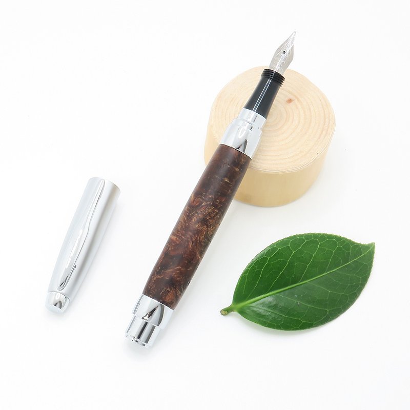 Handmade Wooden Fountain Pen Postable Twist Cap Brown Maple Chrome - 鋼筆 - 木頭 咖啡色