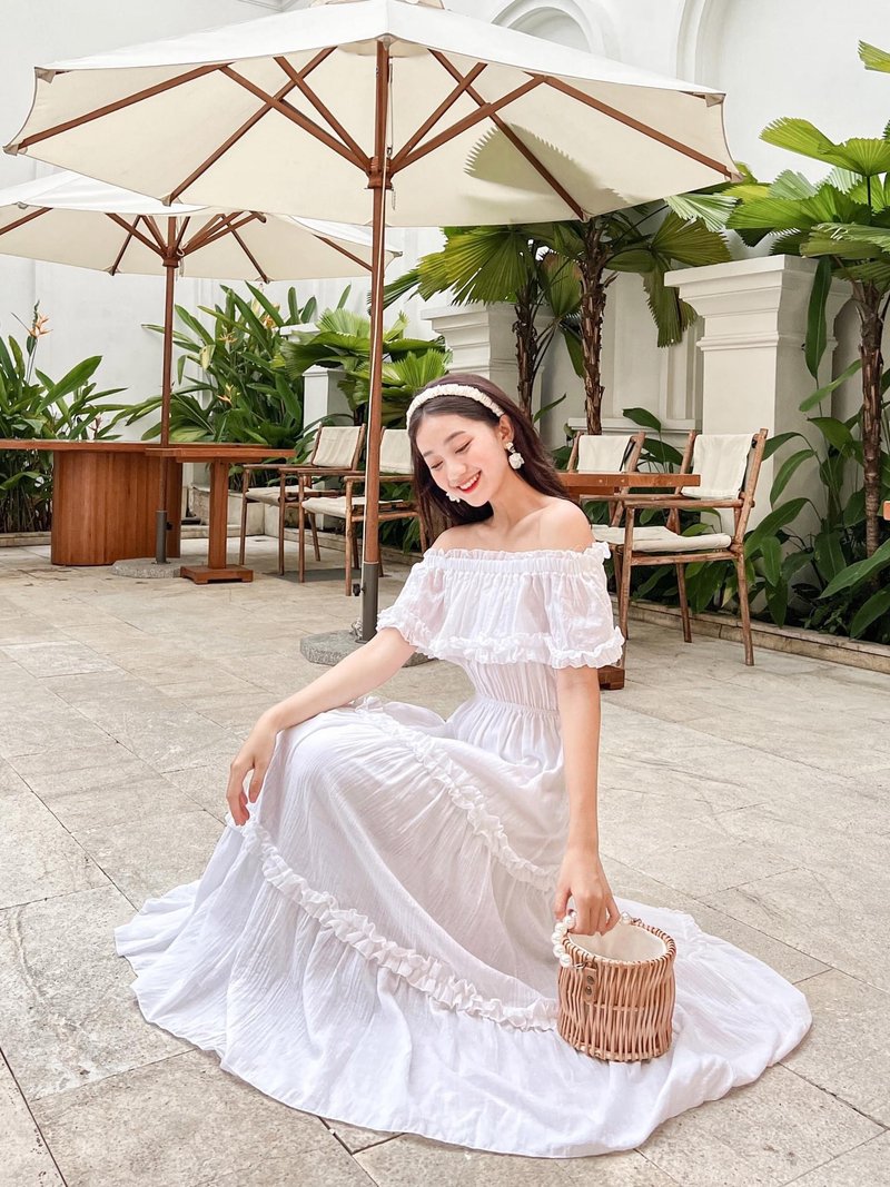 BOHO WHITE OFF THE SHOULDERS MAXI DRESS, BEACH HOLIDAY SUMMER MAXI DRESS - 洋裝/連身裙 - 棉．麻 白色