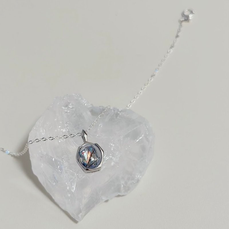 925 Sterling Silver Time Gemstone x Heart of the Ocean Lanugo Hair Umbilical Cord Necklace - เครื่องประดับ - เงิน 