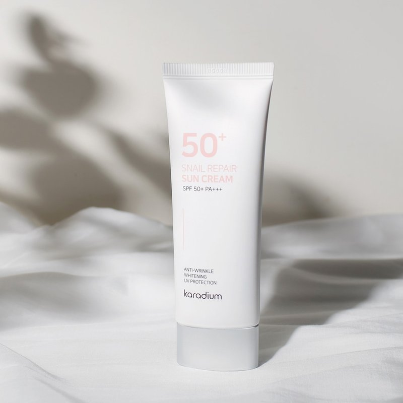 [Official flagship store] KARADIUM Snail Repair Sunscreen SPF50+ PA+++ (70ml) - ครีมกันแดด - วัสดุอื่นๆ สึชมพู