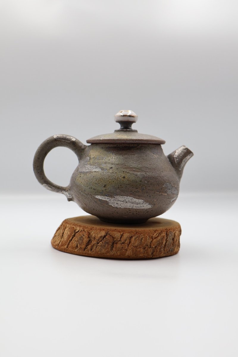 Green gray glaze pot - handmade - capacity about 140cc - Teapots & Teacups - Pottery 