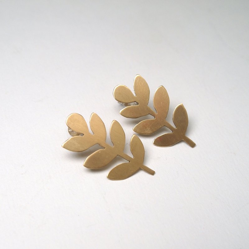 【Plant系列】 #a412 黃銅樹葉耳環-金工手作 - 耳環/耳夾/耳骨夾 - 銅/黃銅 金色