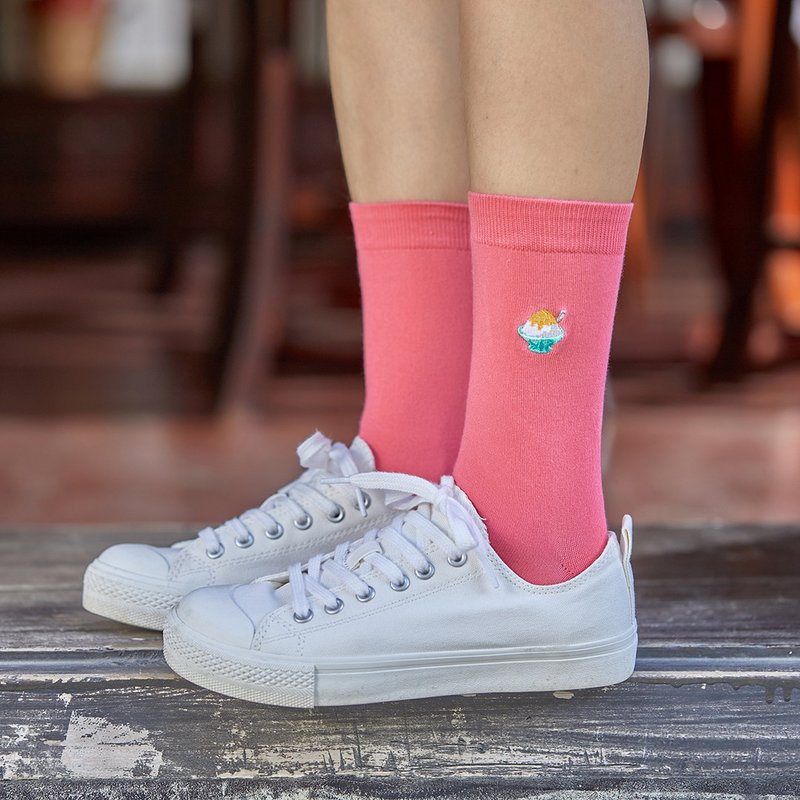 Embroidered Socks-Shaved Ice Stockings|Middle Tube Socks|The same style for men and women - ถุงเท้า - ผ้าฝ้าย/ผ้าลินิน 