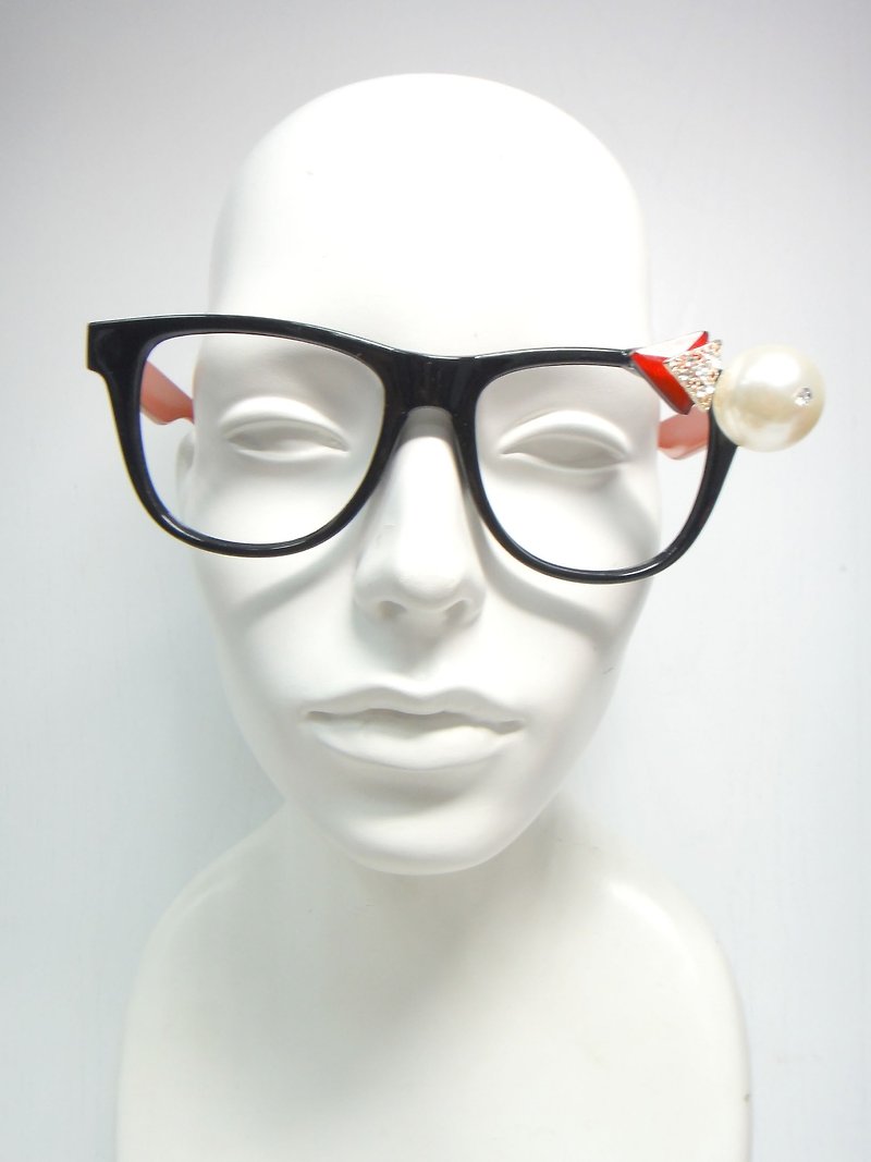 TIMBEE LO pearl floret glasses frame decoration glasses - กรอบแว่นตา - กระดาษ สีดำ