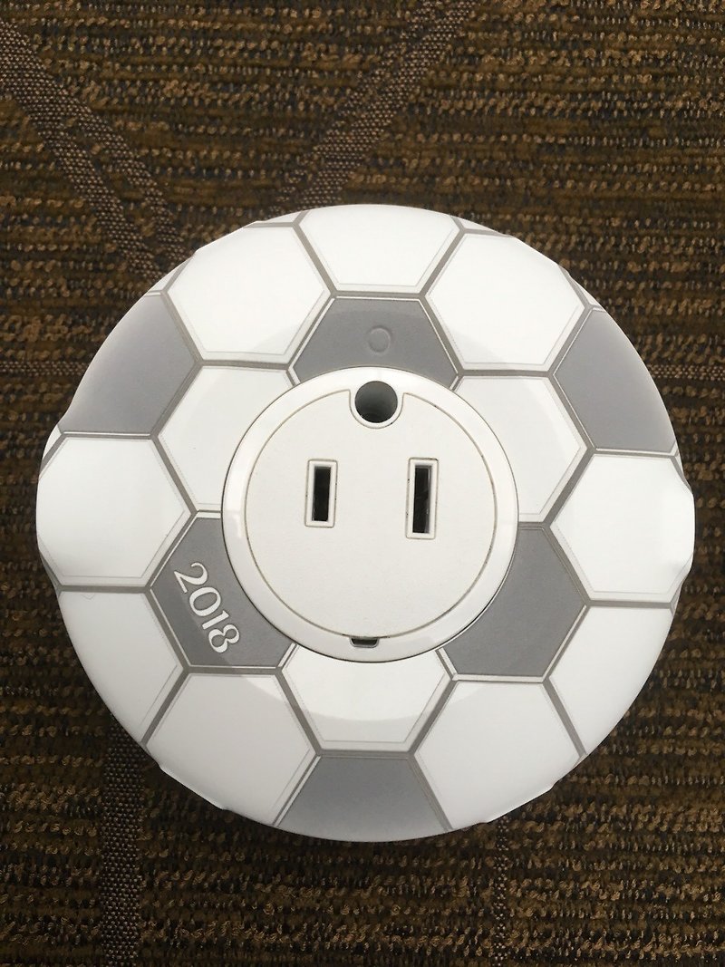 2018 Football World Cup Limited Edition - Power Donut round trip with row plug - Chargers & Cables - Plastic White