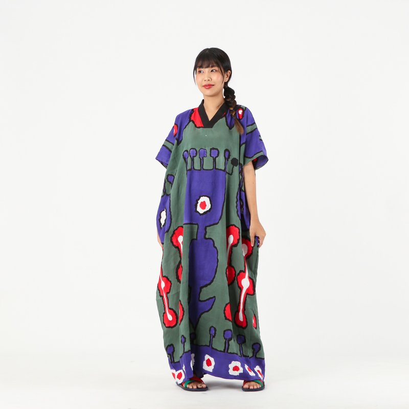Kaftan V Nack Silk Linen Hand Paint Free Size - 洋裝/連身裙 - 亞麻 綠色