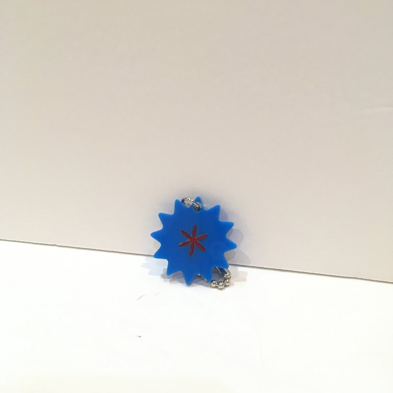エクスプローラーキーホルダーの花：青いアジサイ - チャーム - アクリル ブルー