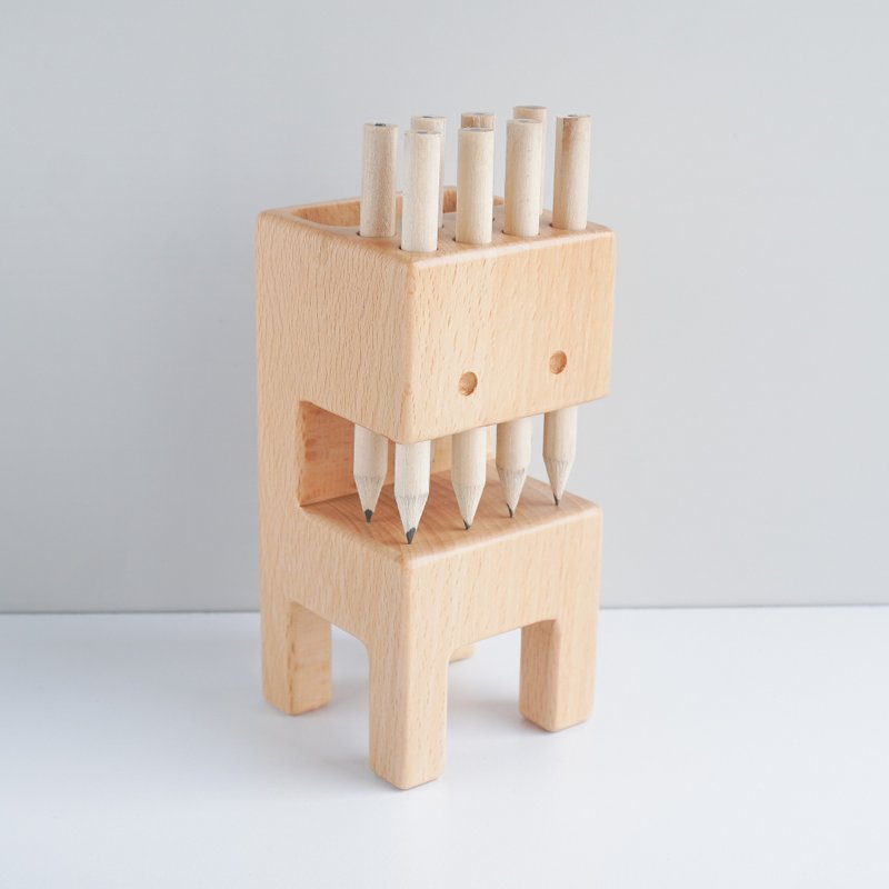【惜福商品6折出清】牙怪木筆筒 原木 鉛筆 交換禮物 原創設計 - 筆筒/筆座 - 木頭 咖啡色