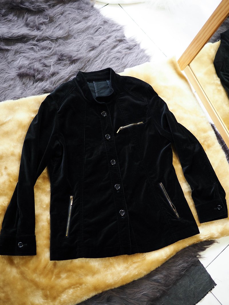 Aichi pure black simple fallen version of the rate girl antique gold velvet cotton buttoned jacket - Women's Casual & Functional Jackets - Cotton & Hemp Black