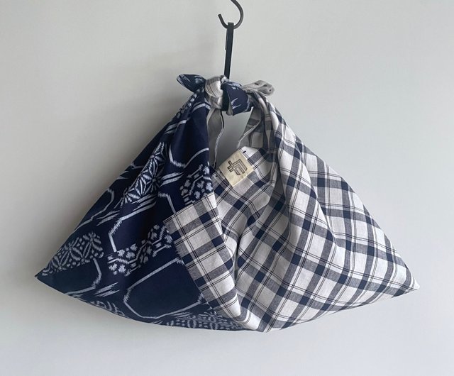 ハンドメイド＊古布のあずま袋 ビッグサイズ 特大 /襤褸 boro ぼろ 風呂敷 藍染 縞 木綿 パッチワーク 手作りバッグ サイズアレンジ簡単！作家さんに教わるあずま袋の作り方とおしゃれな