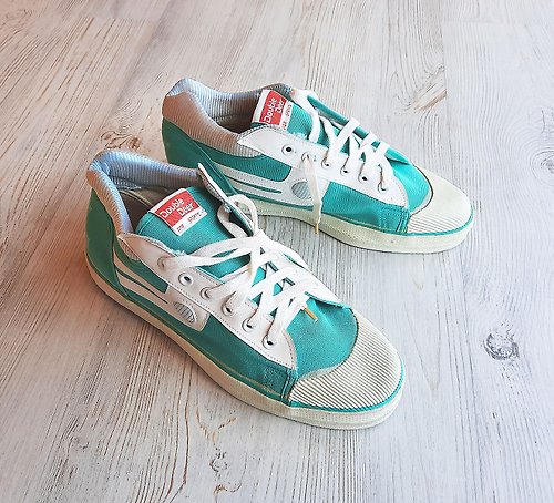 RetroRussia Double Deer vintage China sneakers - green white mens sport shoes size 41 Russia