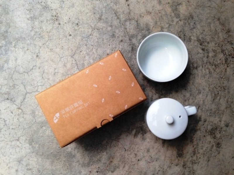 Tea Cupping Set - Teapots & Teacups - Porcelain White