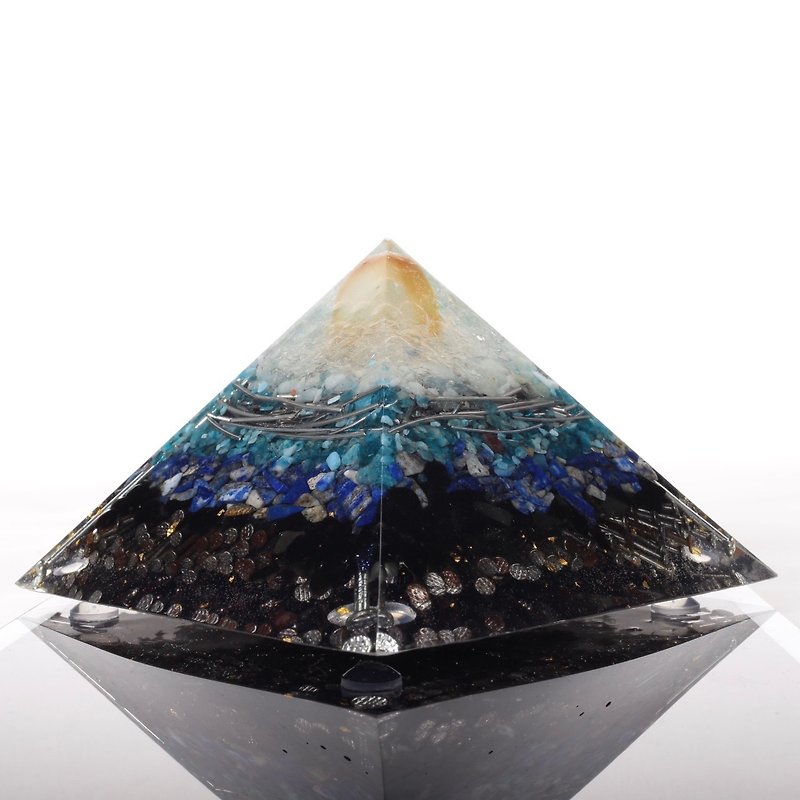 平靜重生-超大奧剛金字塔Orgonite水晶礦石金屬改運、淨化、舒緩 - 裝飾/擺設  - 玉石 藍色