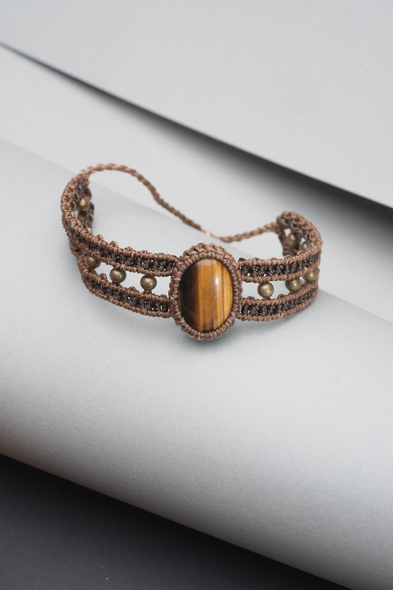 Oval Obsidian macrame bracelet - Bracelets - Gemstone Silver