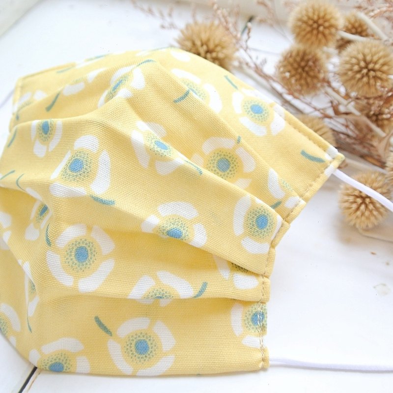 抗菌跟防臭加工 手工立體口罩 可洗滌 日本製純棉 銀蓮花 黃色 - 口罩/口罩收納套 - 棉．麻 黃色
