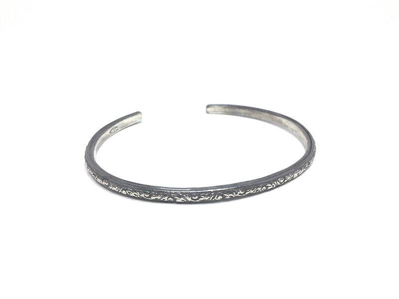 Udoxia II·Silver Vintage Bracelet (Thick Version) (Antique Silver) | Eudoxia - Bracelets - Other Metals Gray