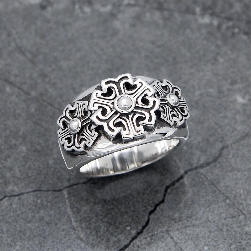 Bronze Souls Three Whorl ring - General Rings - Sterling Silver Silver