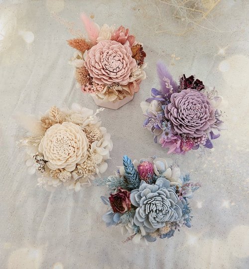 Sini Handmade Studio 擴香盆花附盒裝/小桌花/索拉/乾燥花/不凋花 婚禮小物 聖誕禮物