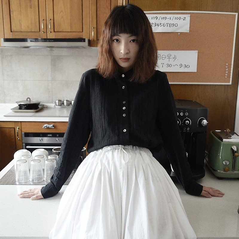 jacquard shirt | shirt | japan linen | independent brand | Sora-48 - เสื้อเชิ้ตผู้หญิง - ผ้าฝ้าย/ผ้าลินิน สีดำ