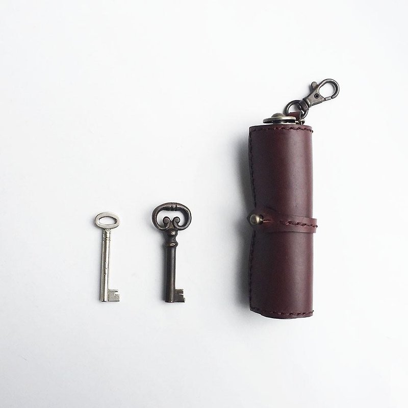 Engulf round and round, scroll key case Hazel - Keychains - Genuine Leather Brown