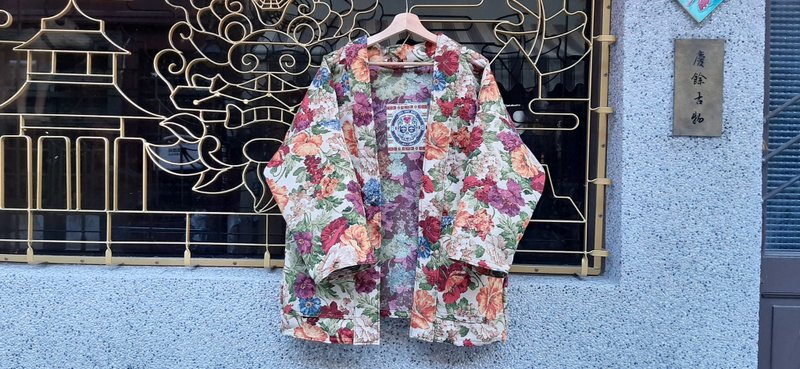 AMIN'S SHINY WORLD retro oil paint style all over floral jacquard KIMONO - เสื้อโค้ทผู้ชาย - ผ้าฝ้าย/ผ้าลินิน หลากหลายสี