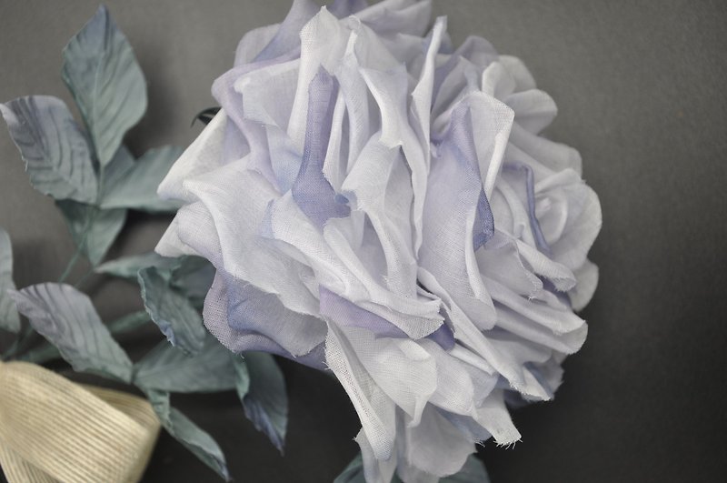 獨家-【染布花】粉紫玫瑰 | 大型花朵 | 情人節禮物 | 顏色可訂製 - 裝飾/擺設  - 棉．麻 紫色