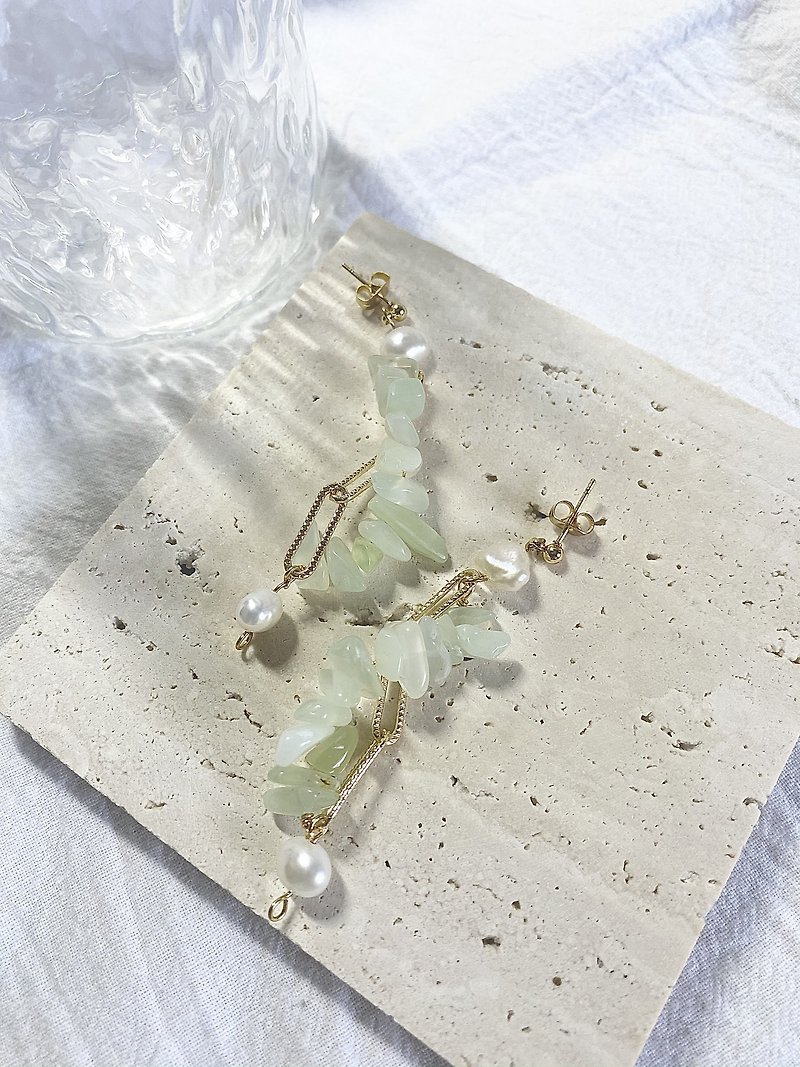 蘭苕  天然綠玉髓珍珠金屬鈦鋼耳釘 - 耳環/耳夾 - 其他材質 