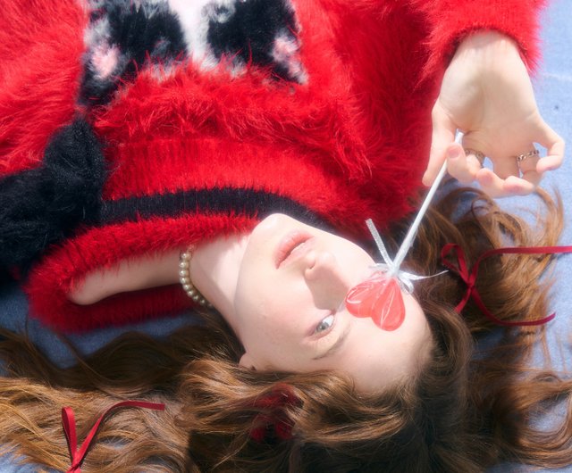 ziziFei 「生意気な私を放っておいて」秋冬 猫柄 クリスマス・新年