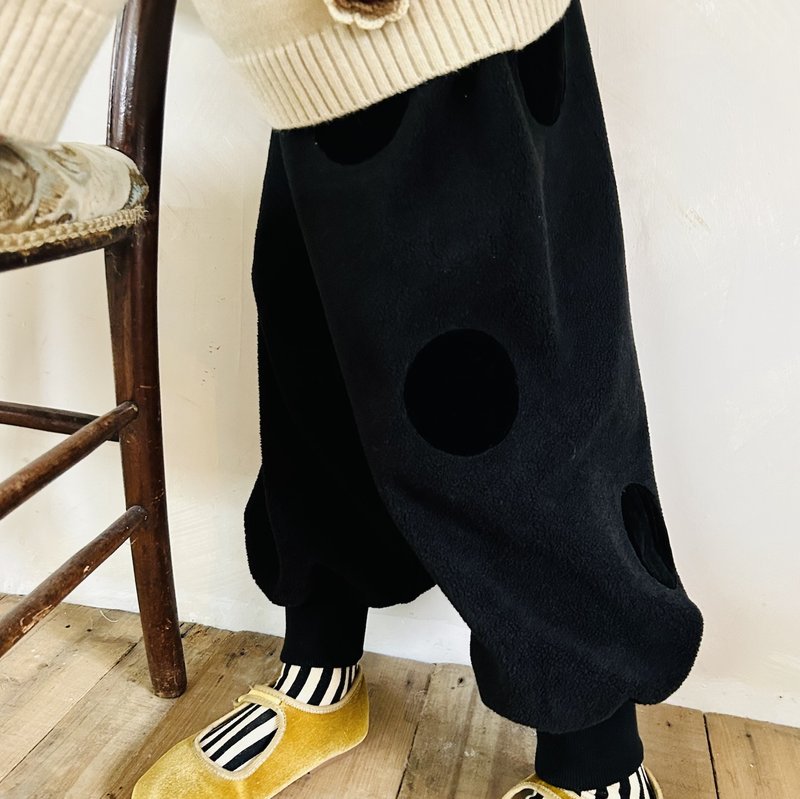 圈圈黑色毛絨長褲 / 褲子 童裝 - 童裝褲 - 棉．麻 黑色