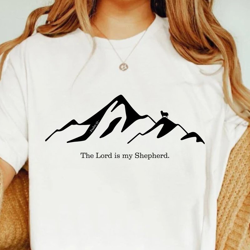 The Lord is my Shepherd Psalm 23 Bible verses unisex blouse - เสื้อยืดผู้หญิง - ผ้าฝ้าย/ผ้าลินิน ขาว