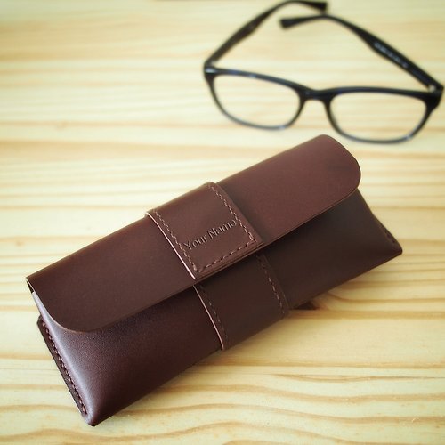JOY & O-MAN Handmade Personalized Glasses Case, Dark Brown Vegetable Tanned Leather