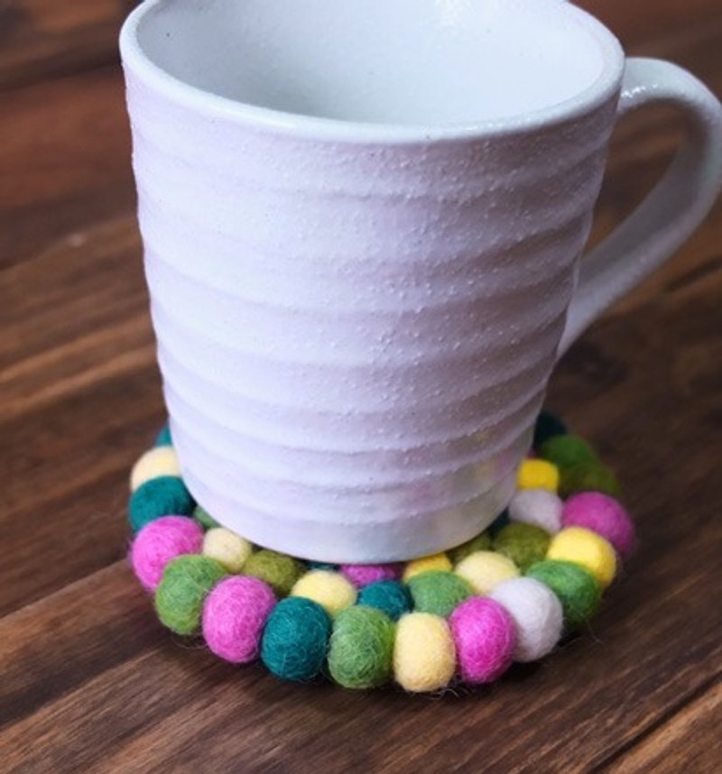 Cup coasters, Felt coasters Round_10cm_Yellow+Green - Coasters - Wool Multicolor