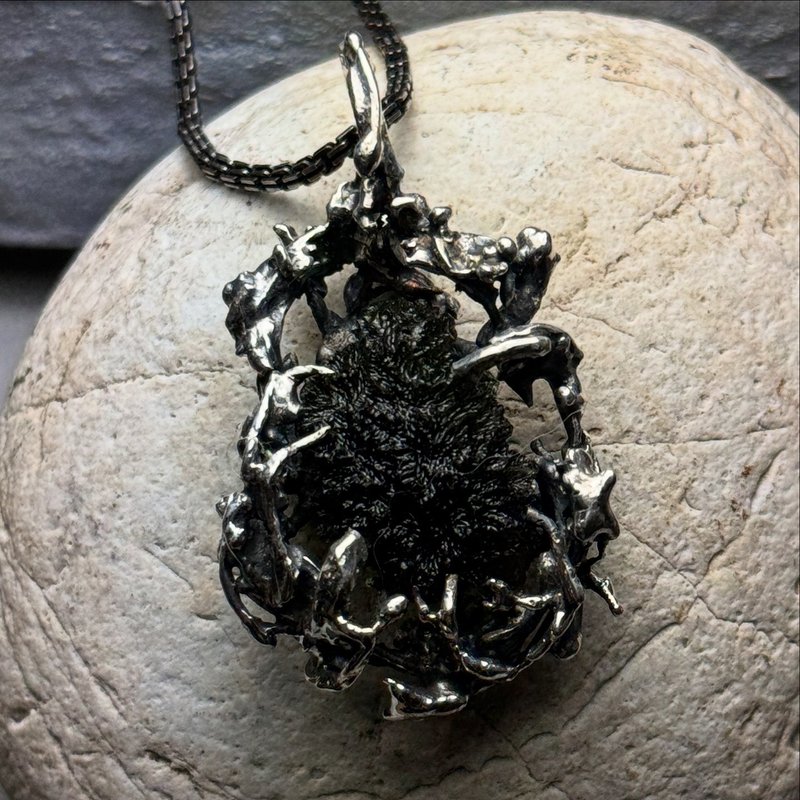 Moldavite / 捷克隕石 / 心之焰 - 項鍊 - 半寶石 綠色