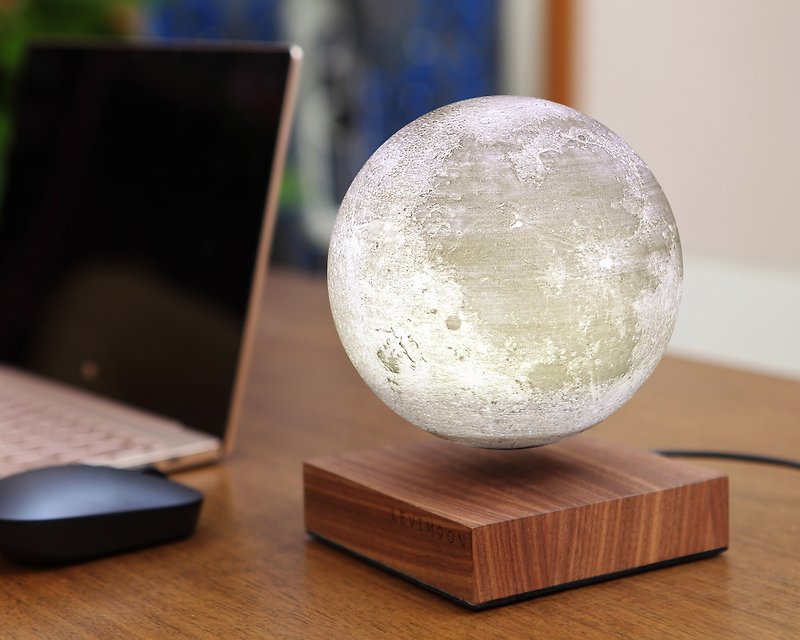 [The moon is in the sky] Magnetic levitation wireless charging moon light - Items for Display - Wood White