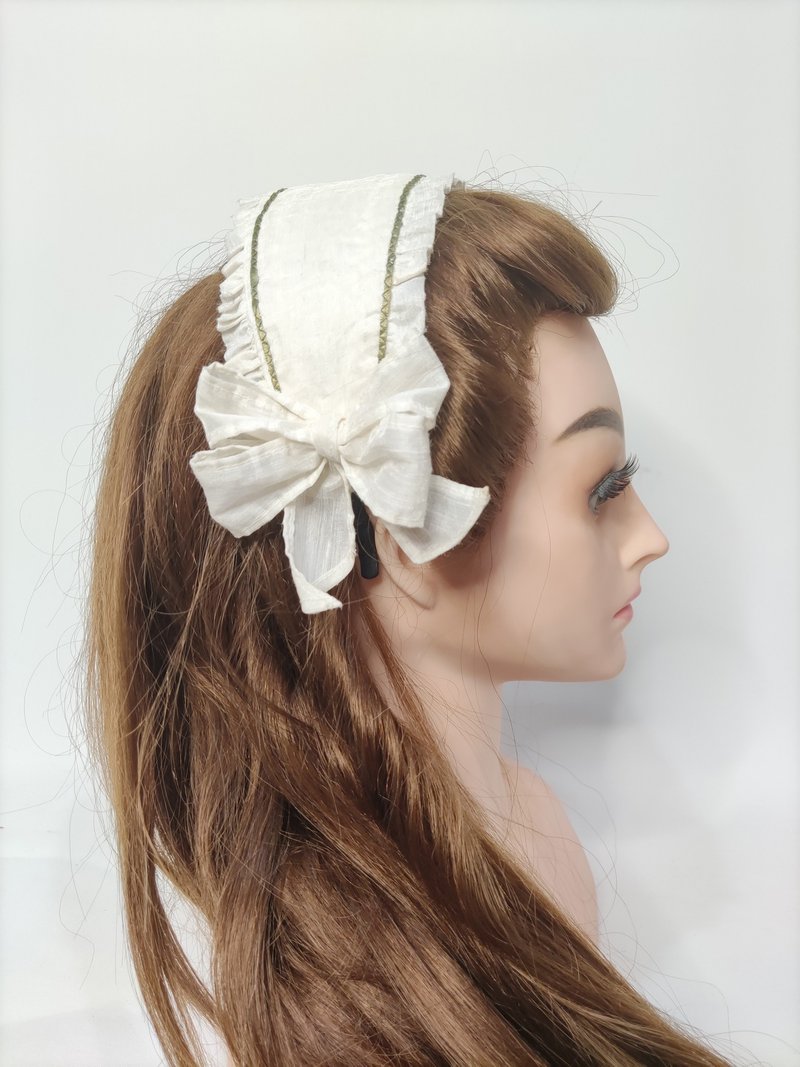 Don-Ya Mi Fashion森林系髮箍大型蝴蝶結髮飾 緞帶繡 訂製品 手作 - 髮箍/髮帶 - 棉．麻 白色