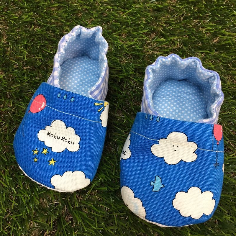 Blue sky and white shoes - รองเท้าเด็ก - ผ้าฝ้าย/ผ้าลินิน สีน้ำเงิน