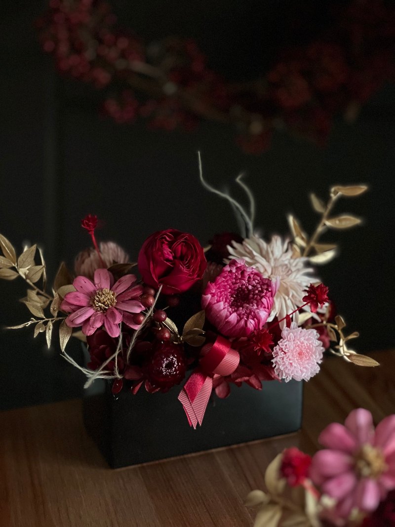 Peach happy chrysanthemum rectangular potted flower eternal potted flower New Year gift potted flower dry potted flower congratulatory flower - ช่อดอกไม้แห้ง - พืช/ดอกไม้ สึชมพู