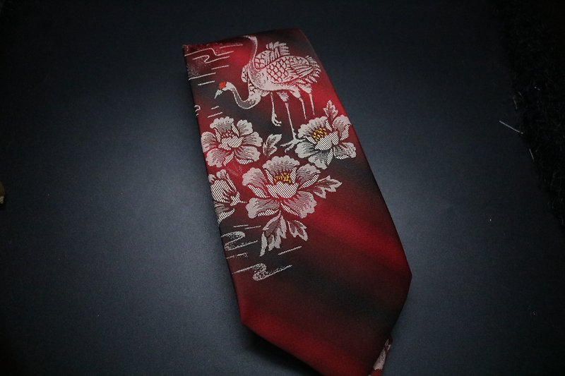 紅色雲鶴喜氣真絲領帶/濃濃中國風necktie - 領呔/呔夾 - 絲．絹 紅色