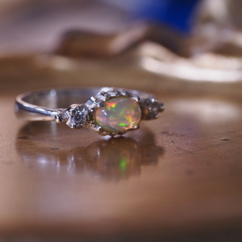 蛋白石 手工純銀 戒指 Opal Handmade Sterling Silver ring - 戒指 - 半寶石 多色