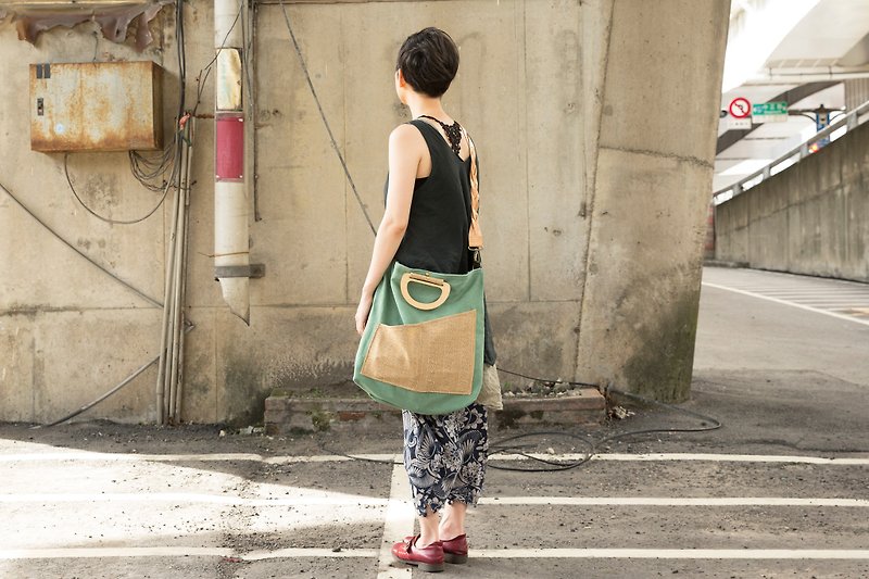 Large canvas leather woven cross-body handbag | side backpack | canvas bag | large capacity | natural - Messenger Bags & Sling Bags - Cotton & Hemp Green