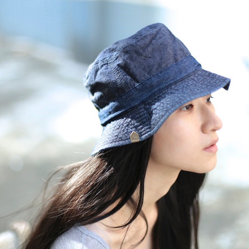 Sea days. Yashi hat / fisherman hat (night style / can be worn on both sides) - หมวก - ผ้าฝ้าย/ผ้าลินิน สีน้ำเงิน